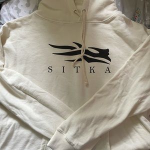 brand new Sitka hoodie! still in bag, with tags. Never worn!